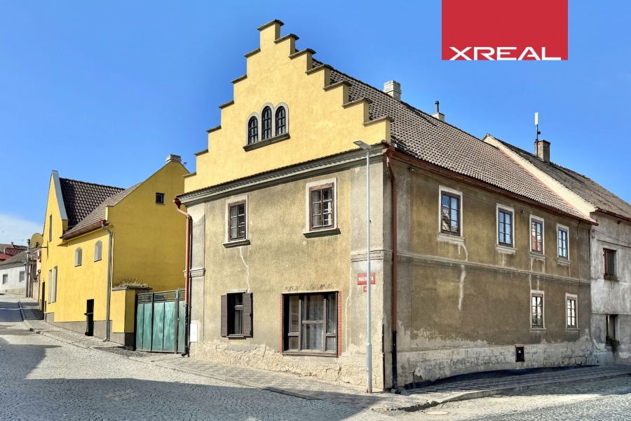 XREAL-prodej-Zlonice-Máchova-dům_-_5 XREAL-prodej-Zlonice-Máchova-dům_-_5
